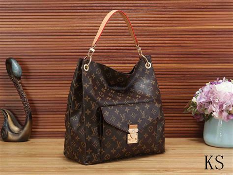 women cheap louis vuitton handbags under $100|louis vuitton at lowest rates.